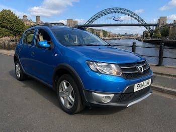 Used Dacia Sandero Stepway 2014 for sale - 79632893: Photo