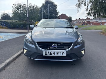Used Volvo V40 2014 for sale - 79655824: Photo