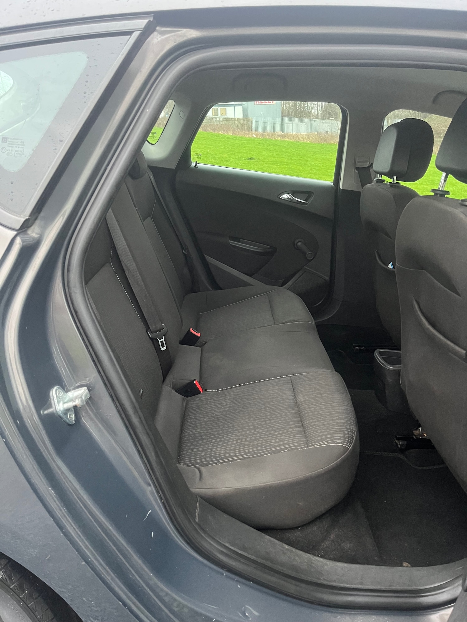 Used Vauxhall Astra 2013 for sale - 77522350: Photo 7