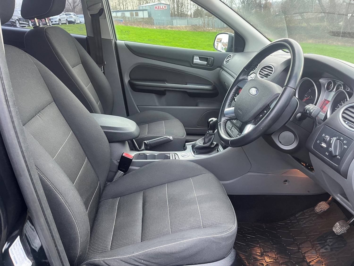 Used Ford Focus 2010 for sale - 77709185: Photo 7