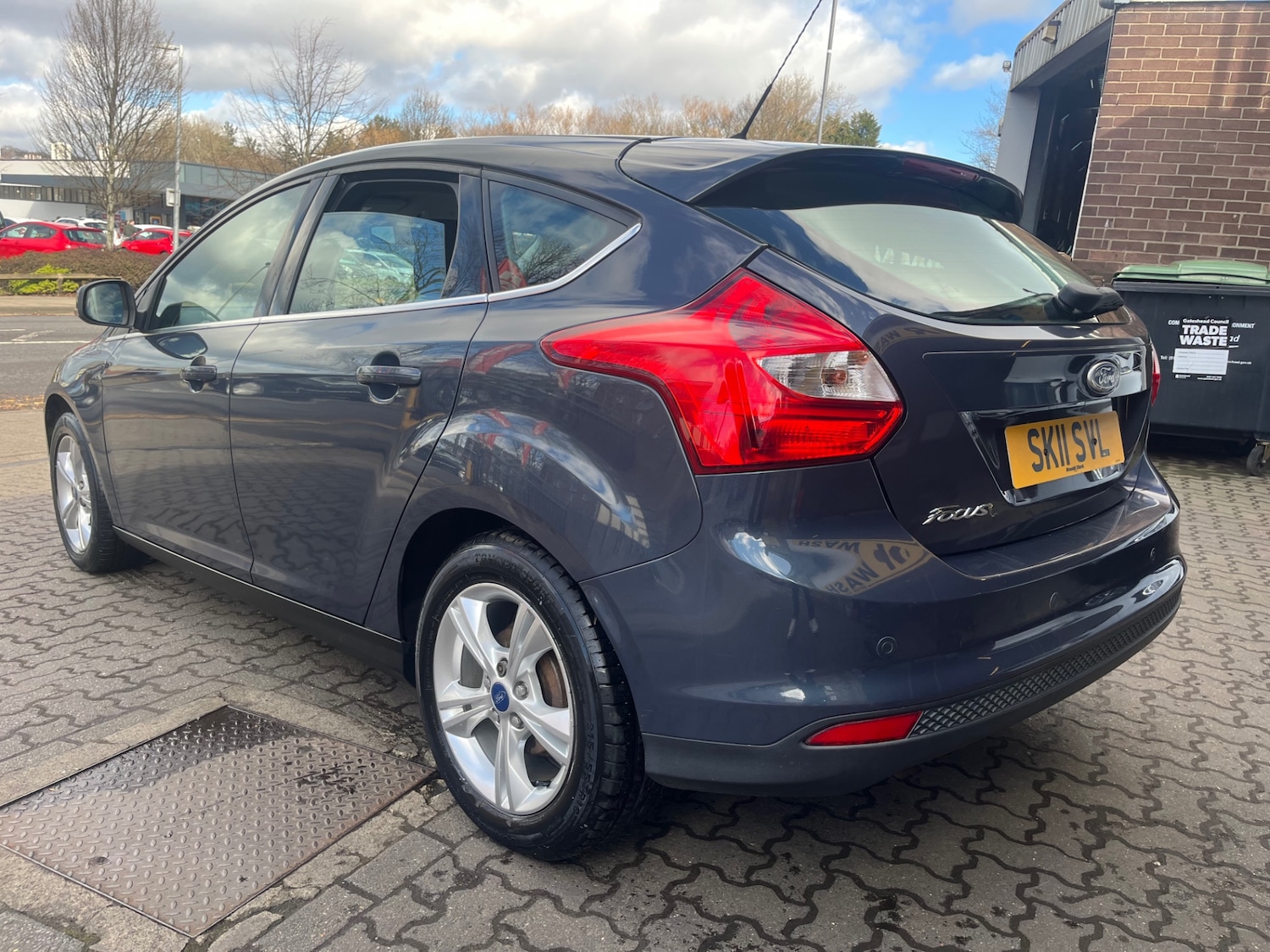 Used Ford Focus 2011 for sale - 77872965: Photo 2