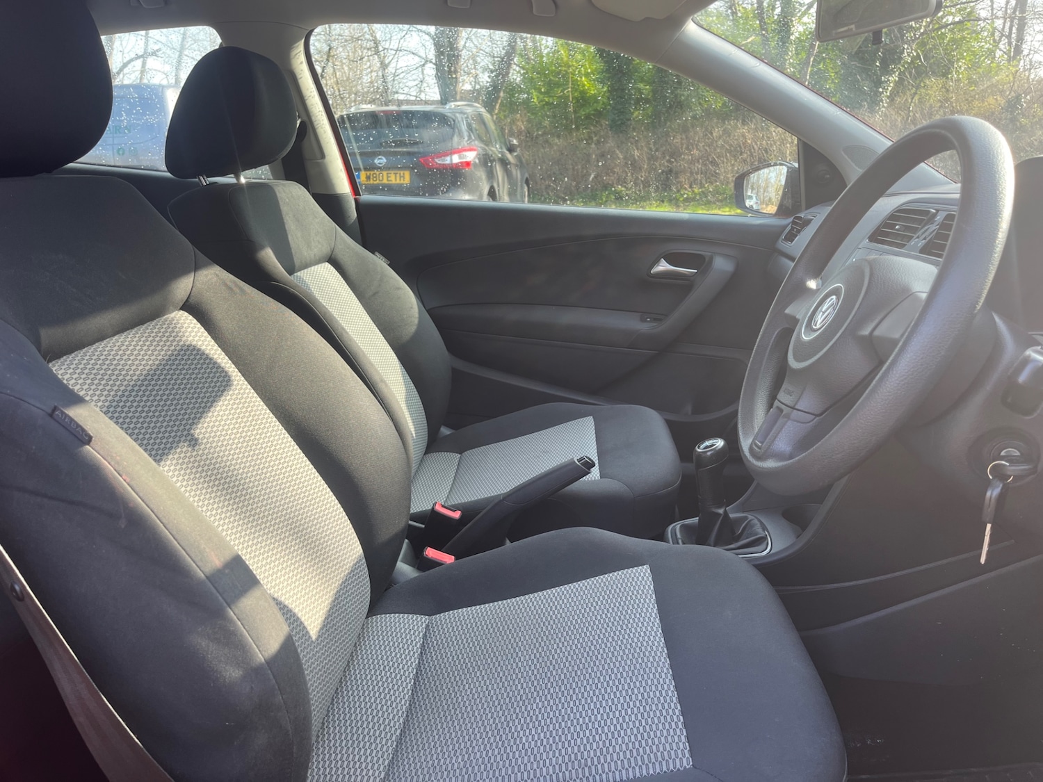 Used Volkswagen Polo 2010 for sale - 77760272: Photo 8