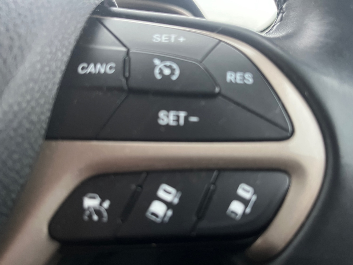 Used Jeep Cherokee 2014 for sale - 77522325: Photo 14