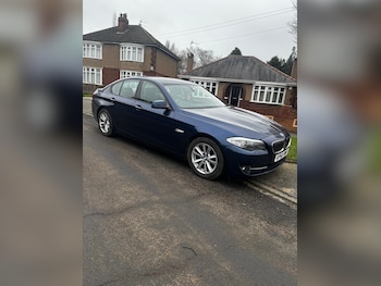 Used BMW 5 Series 2010 for sale - 77601860: Photo