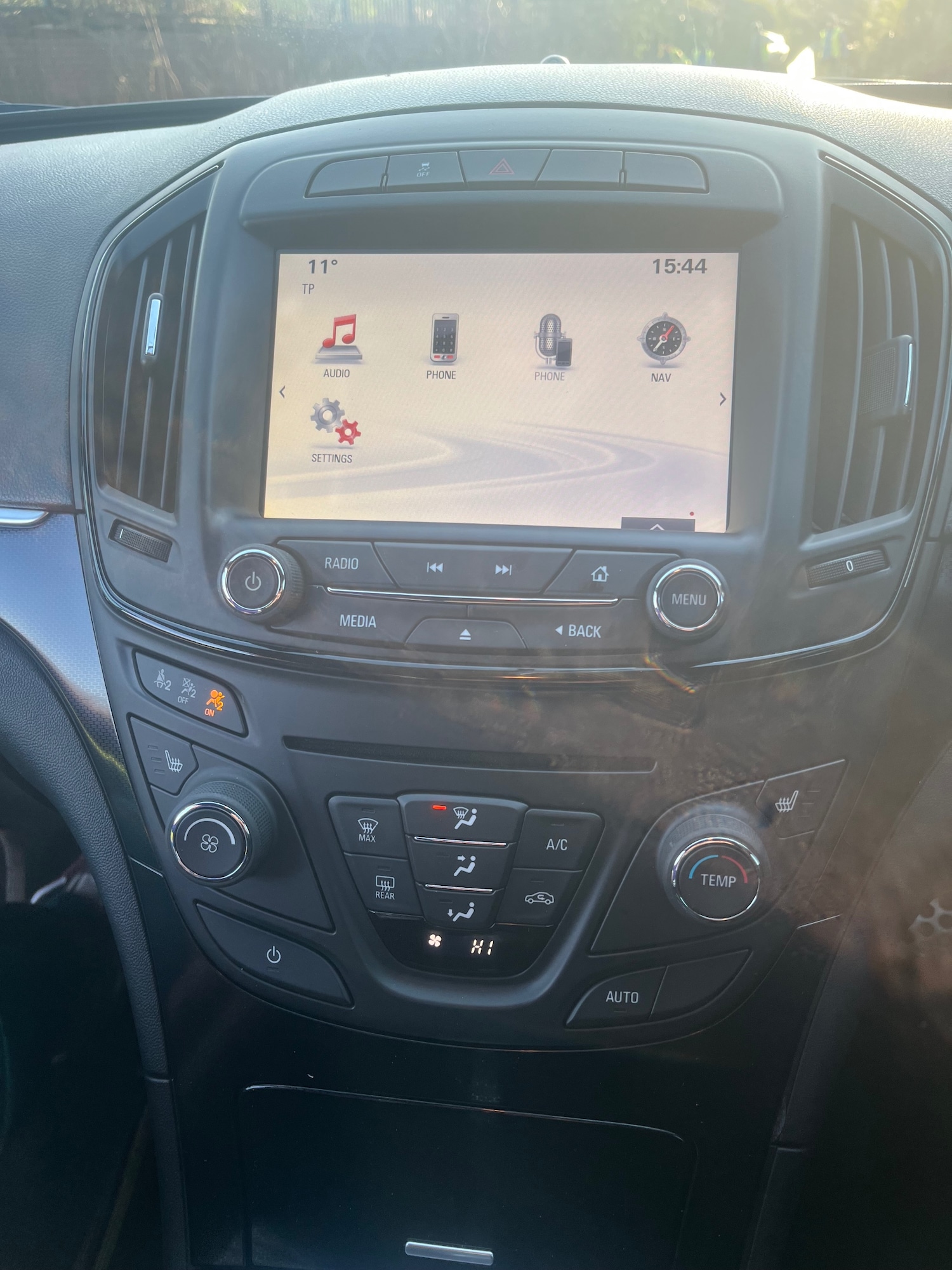 Used Vauxhall Insignia 2014 for sale - 77750245: Photo 10