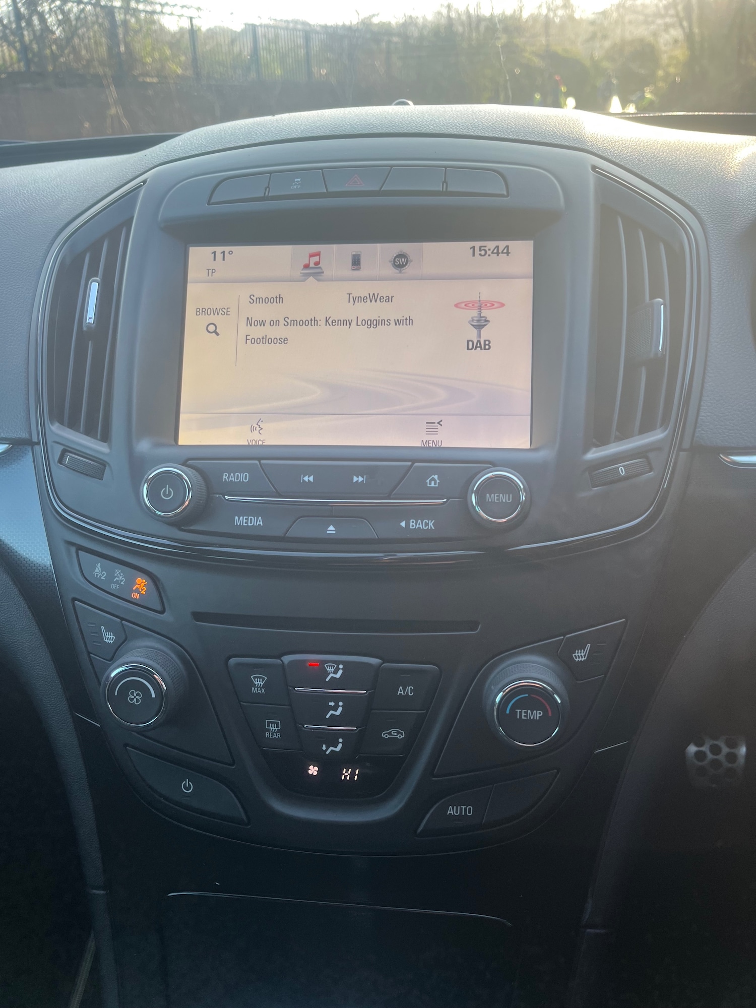 Used Vauxhall Insignia 2014 for sale - 77750245: Photo 9