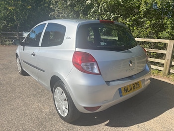Used Renault Clio 2011 for sale - 78428004: Photo