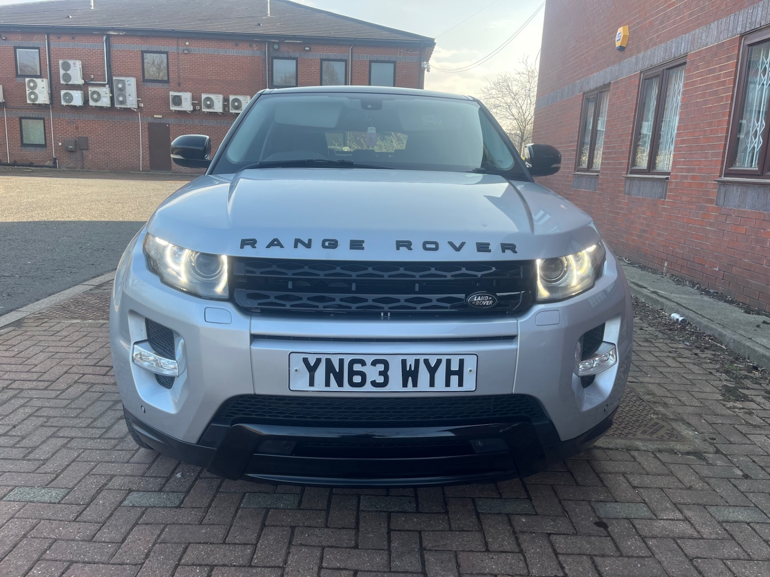 Used Land Rover Range Rover Evoque 2013 for sale - 77760844: Photo 2