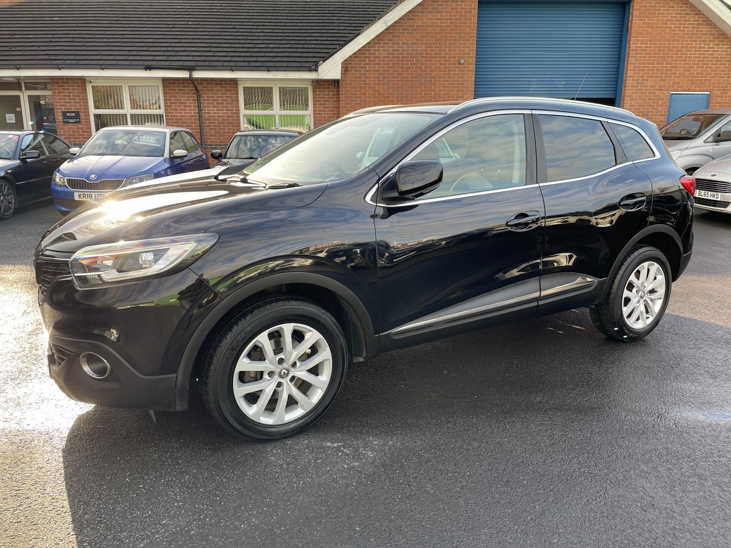 Used Renault Kadjar 2017 for sale - 77702866: Photo 4
