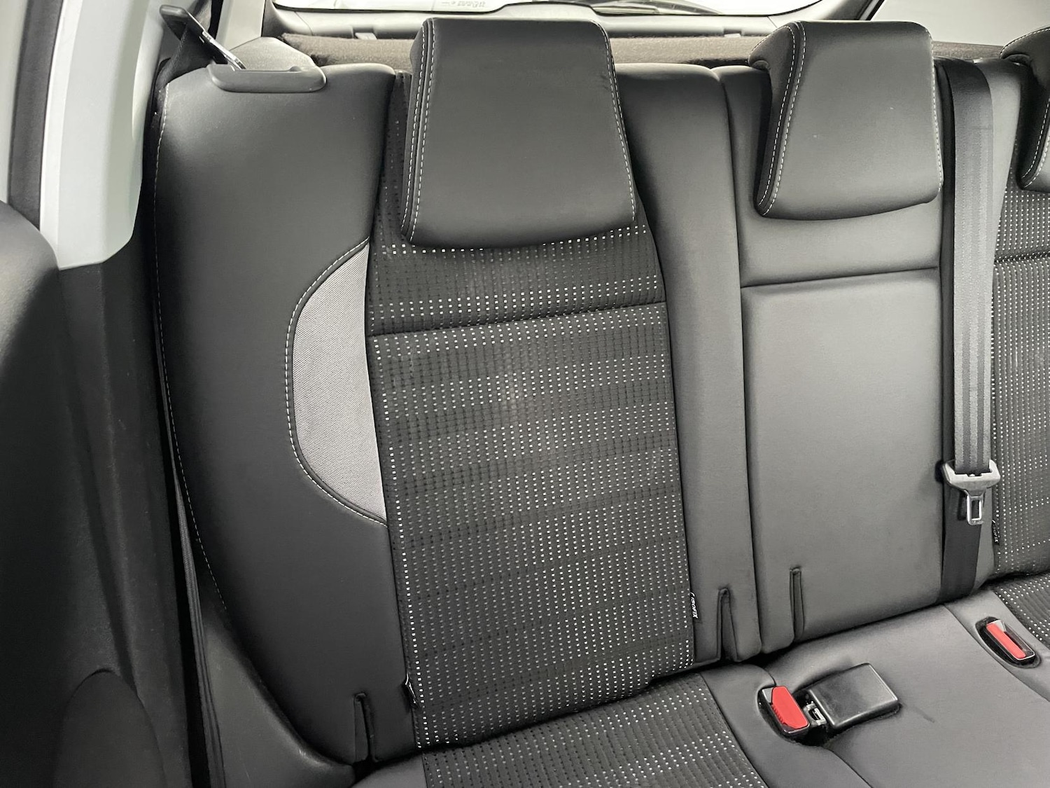 Used Peugeot 2008 2017 for sale - 77613771: Photo 18