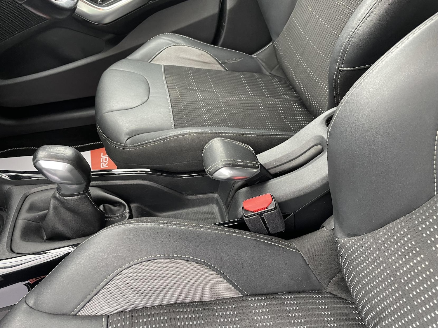 Used Peugeot 2008 2017 for sale - 77613771: Photo 23