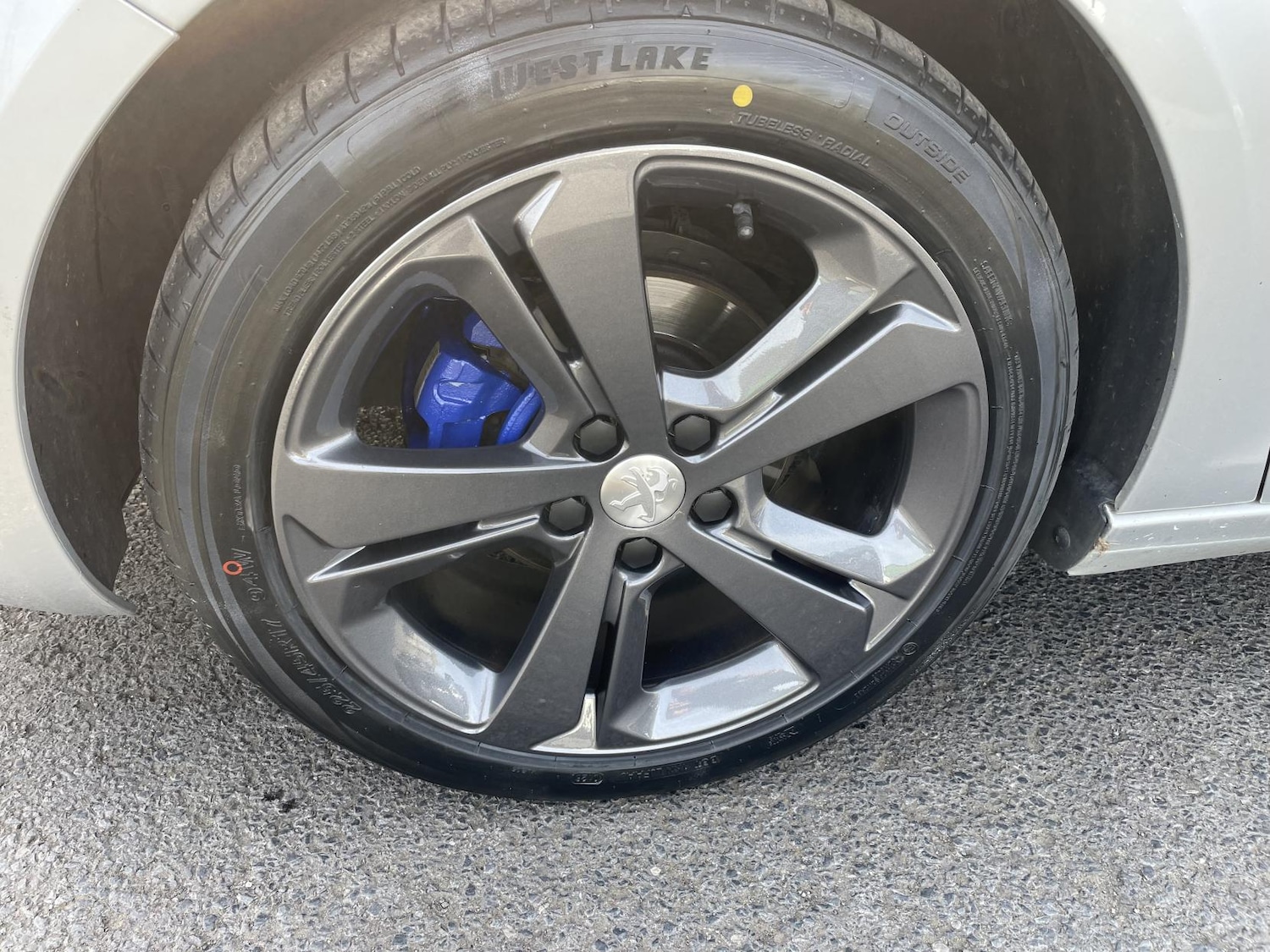 Used Peugeot 308 2017 for sale - 77959440: Photo 19