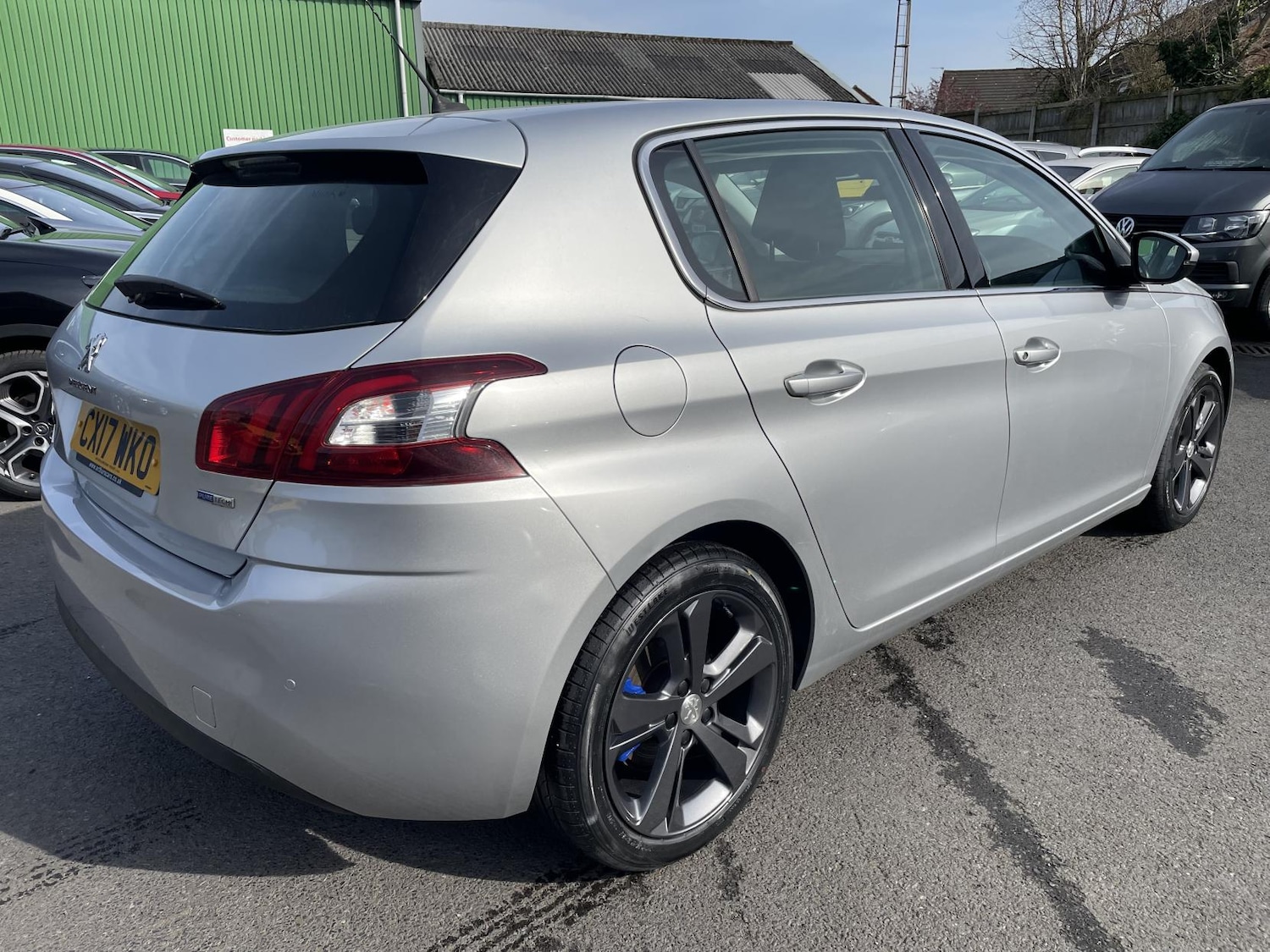 Used Peugeot 308 2017 for sale - 77959440: Photo 8