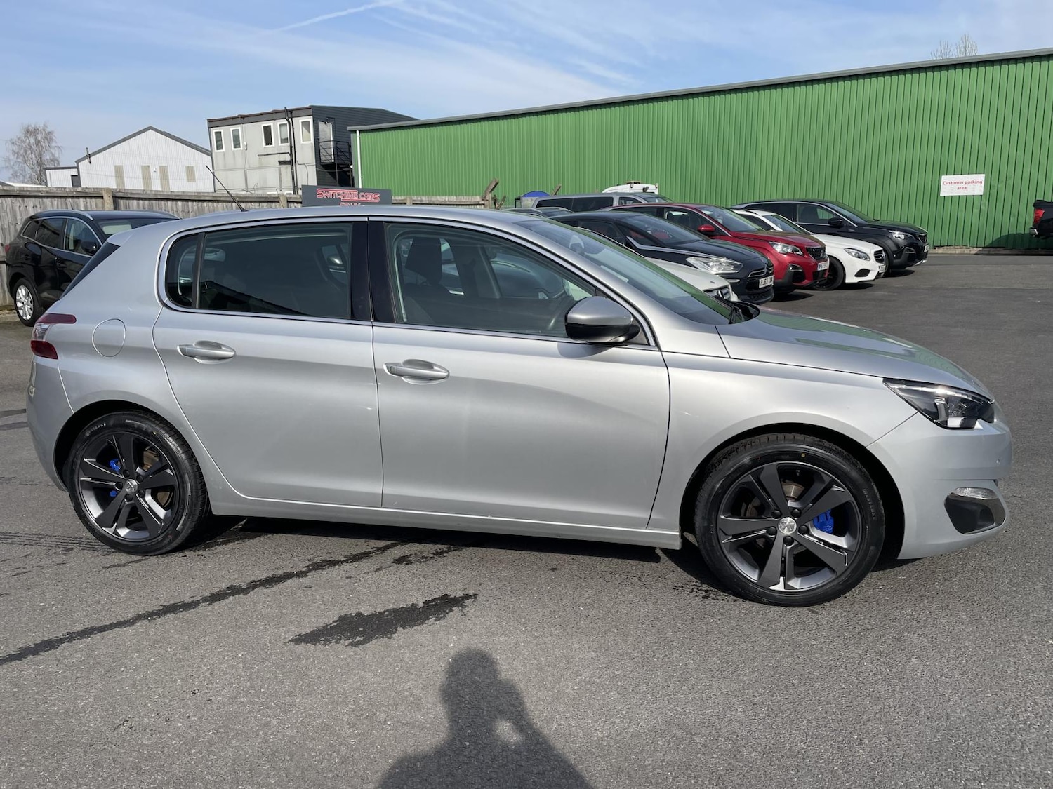 Used Peugeot 308 2017 for sale - 77959440: Photo 9
