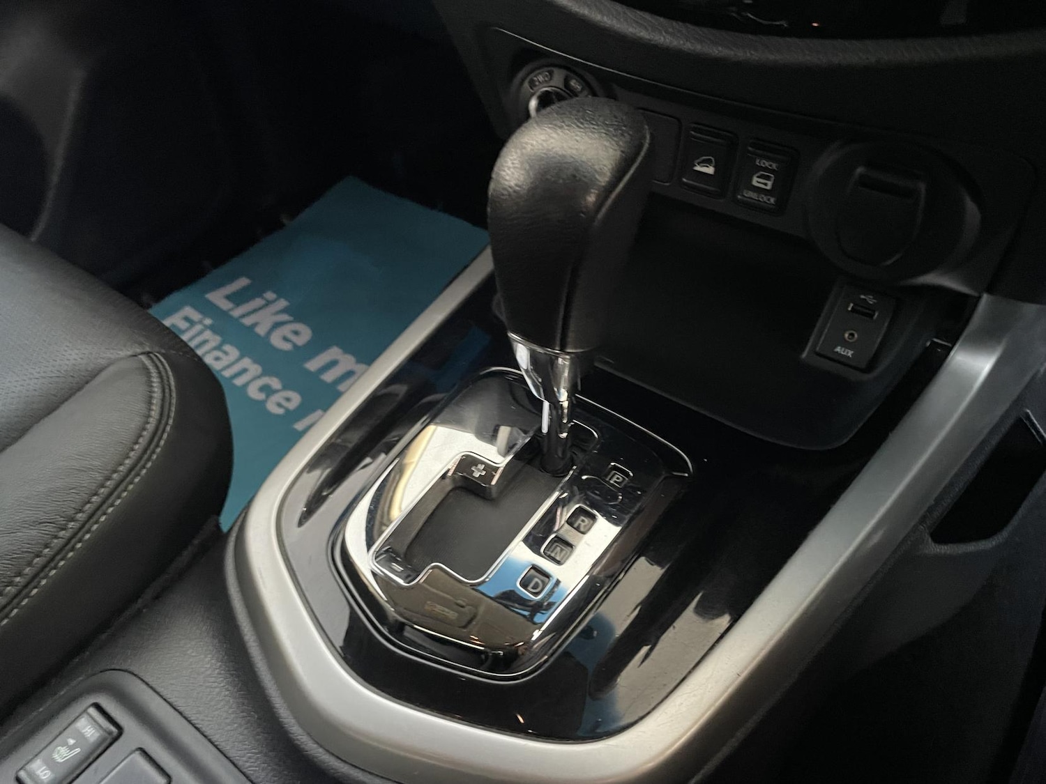 Used Nissan Navara 2017 for sale - 77556935: Photo 14