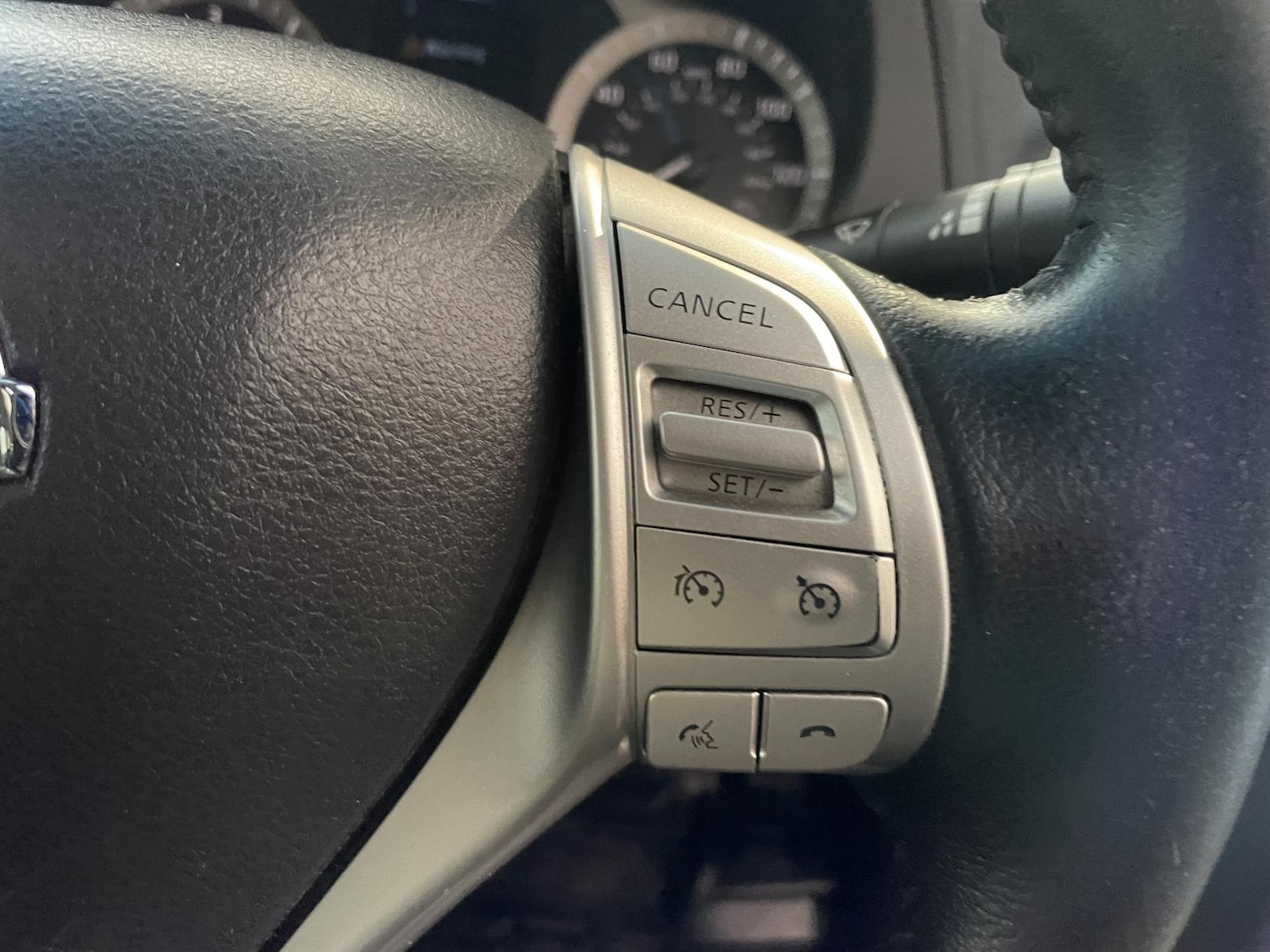 Used Nissan Navara 2017 for sale - 77556935: Photo 23