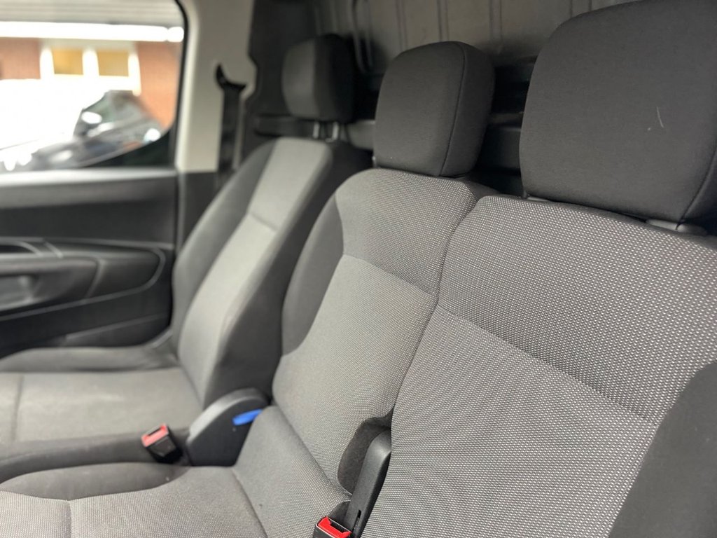 Used Citroen Berlingo 2021 for sale - 76309408: Photo 14