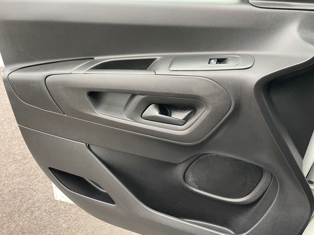 Used Citroen Berlingo 2021 for sale - 76309408: Photo 21