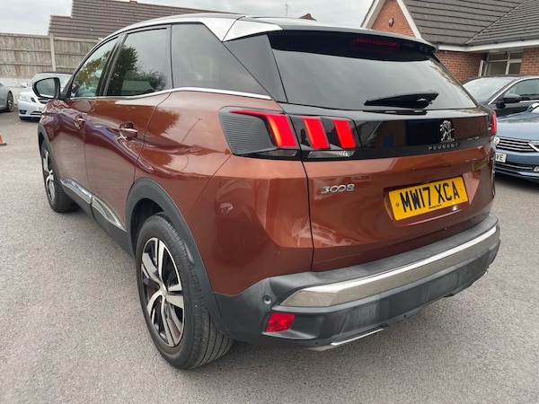 Used Peugeot 3008 2017 for sale - 76309384: Photo 5