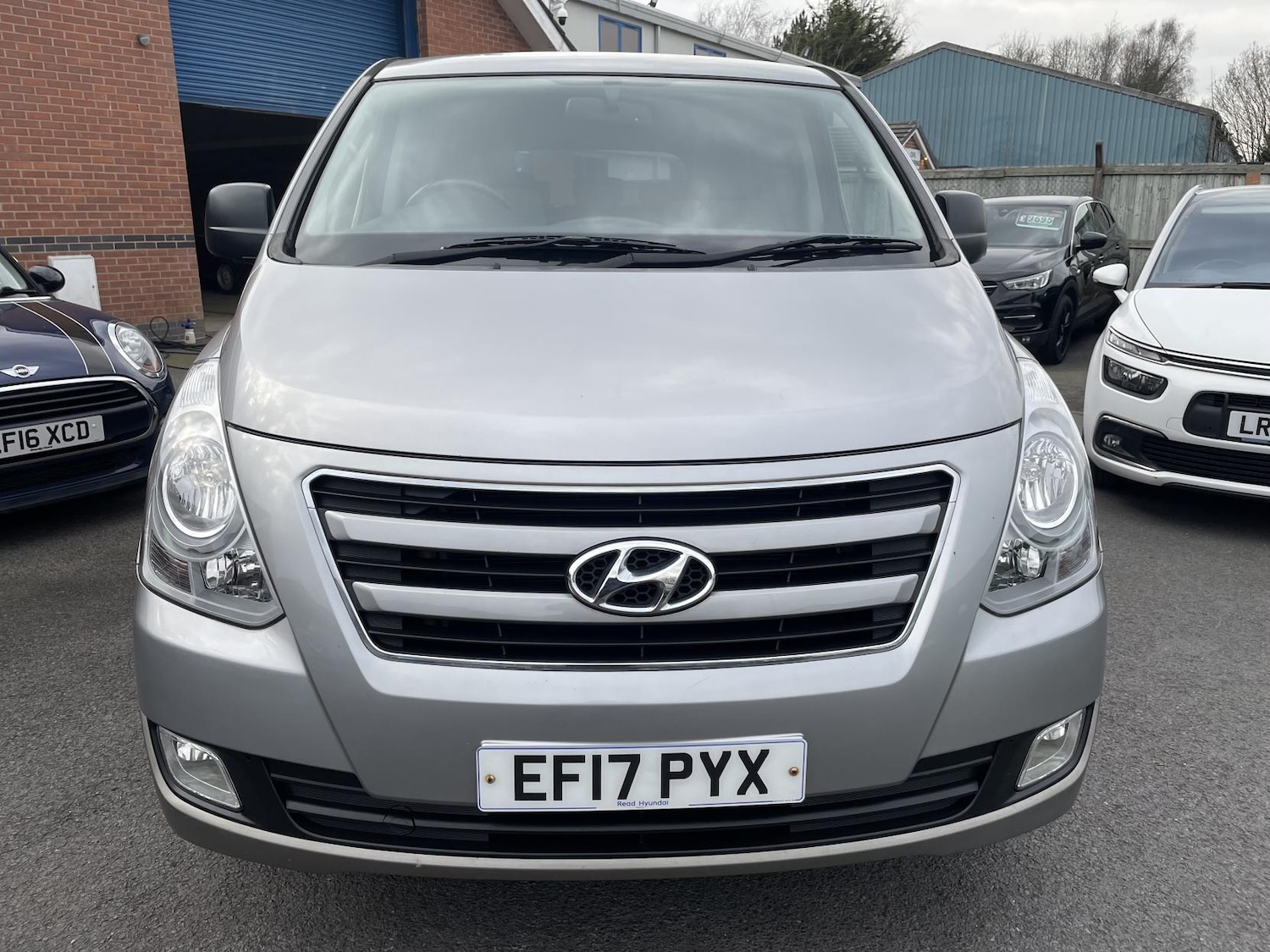 Used Hyundai i800 2017 for sale - 77770787: Photo 10