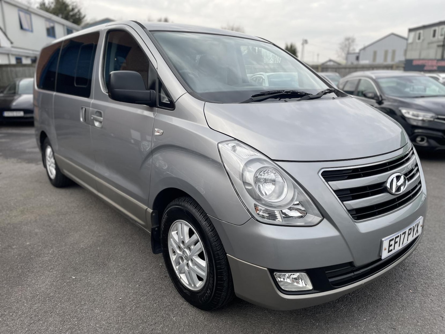 Used Hyundai i800 2017 for sale - 77770787: Photo 9