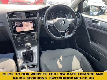 Used Volkswagen Golf 2019 for sale - 75573741: Photo