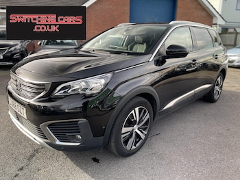 Used Peugeot 5008 2018 for sale - 77564335: Photo