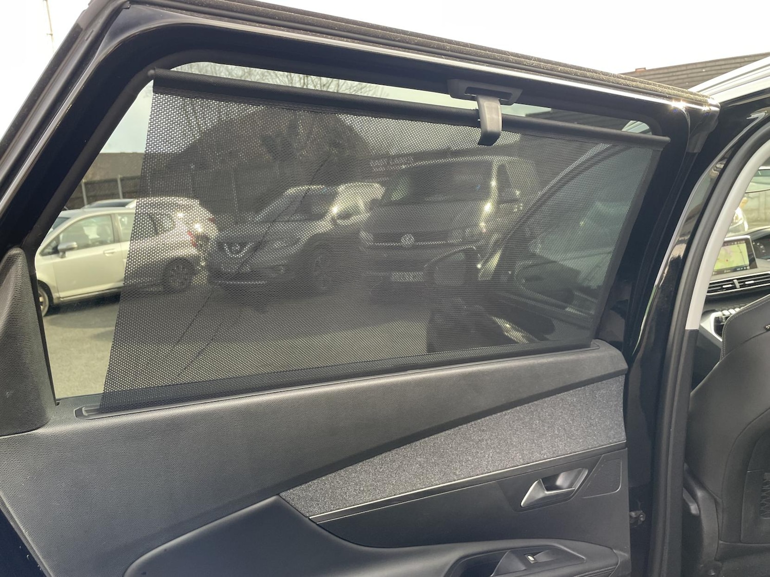 Used Peugeot 5008 2018 for sale - 77564335: Photo 25