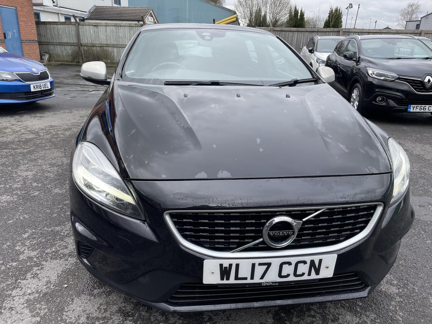 Used Volvo V40 2017 for sale - 77778717: Photo 10