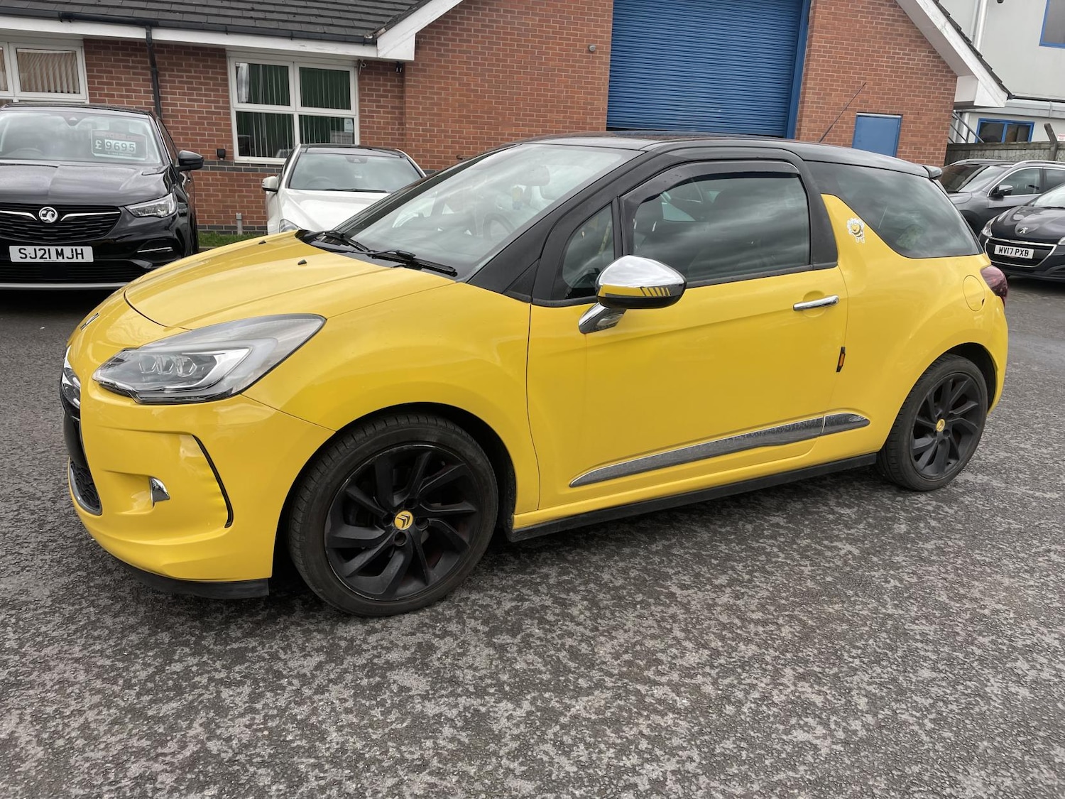 Used Citroen DS3 2015 for sale - 77855233: Photo 4