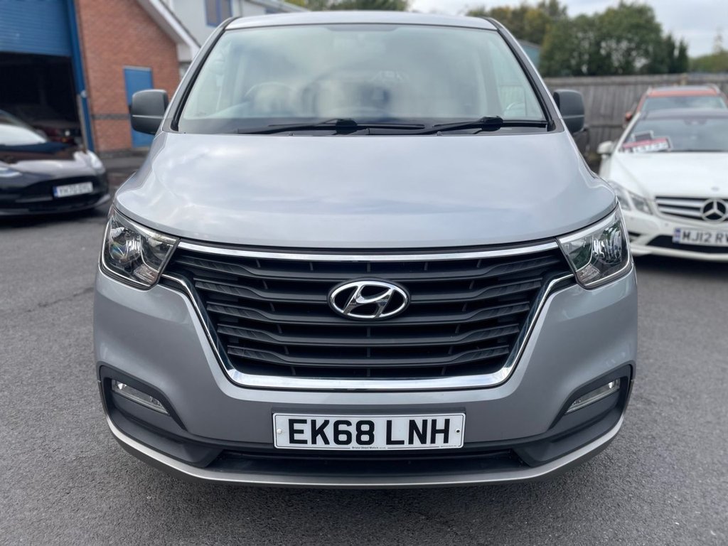Used Hyundai i800 2018 for sale - 76286105: Photo 12