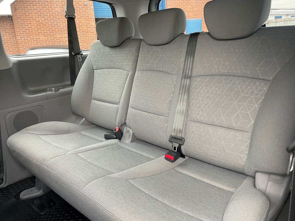 Used Hyundai i800 2018 for sale - 76286105: Photo 23