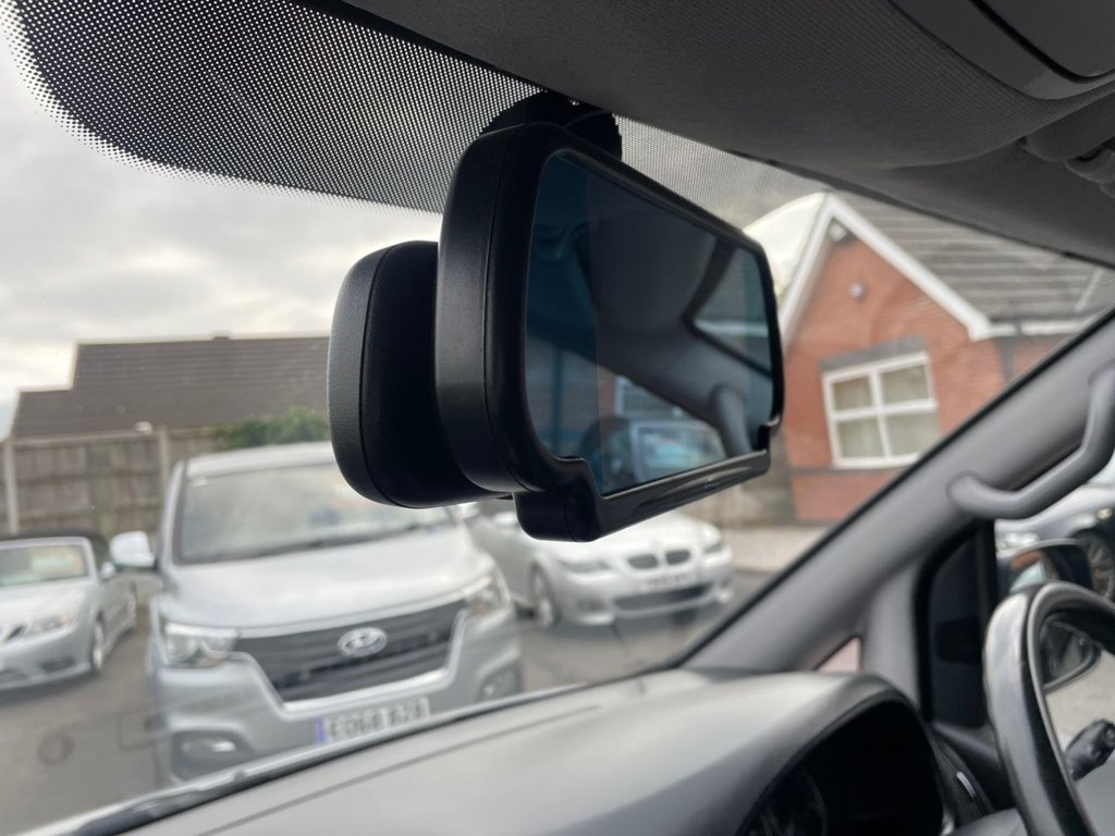 Used Hyundai i800 2018 for sale - 76286105: Photo 27