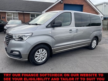 Used Hyundai i800 2018 for sale - 76286105: Photo 4