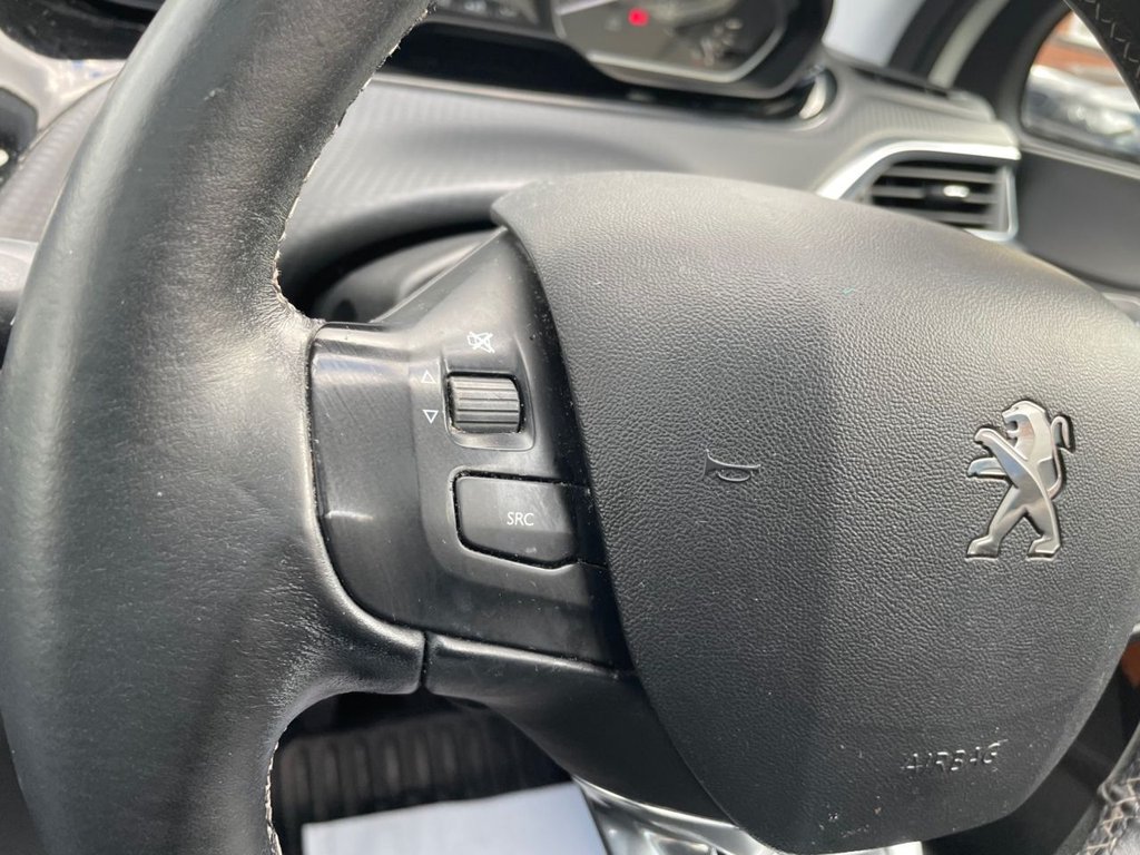 Used Peugeot 208 2018 for sale - 76286136: Photo 23