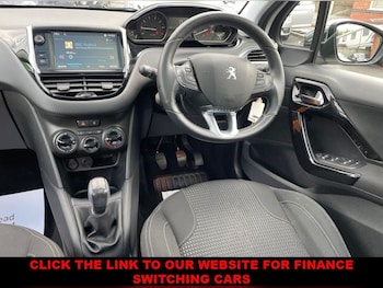 Used Peugeot 208 2018 for sale - 76286136: Photo