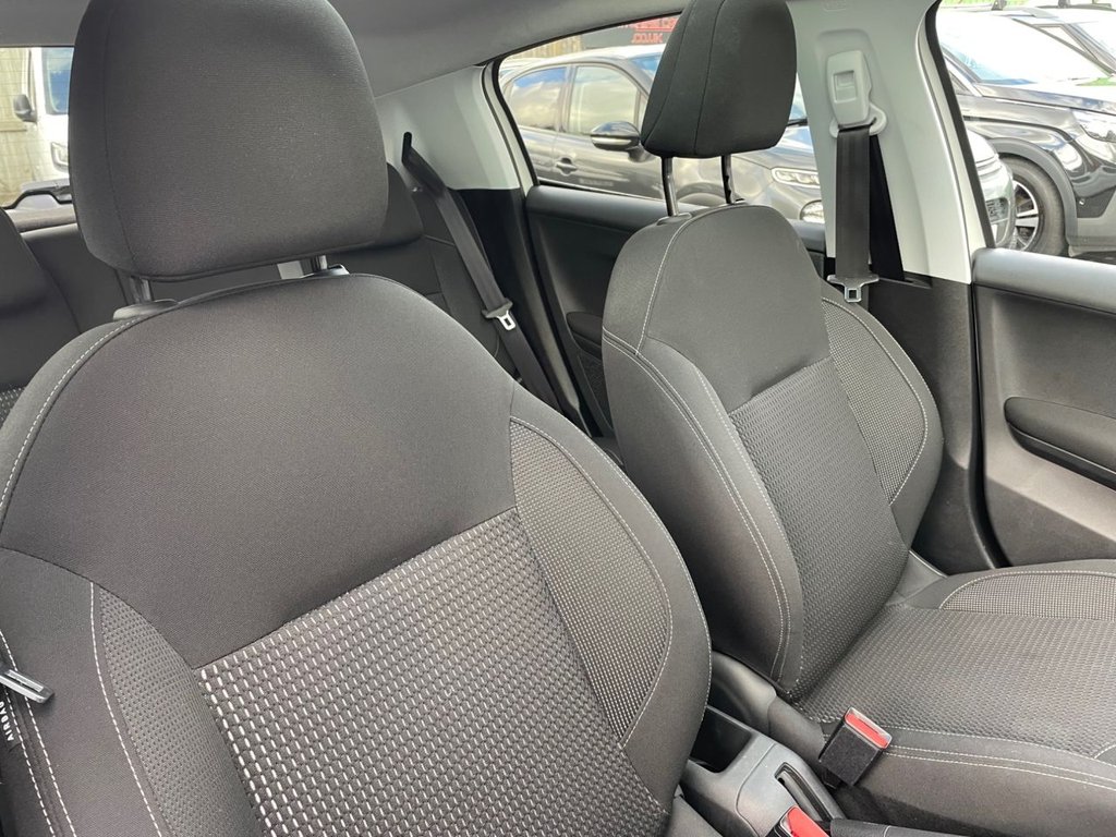Used Peugeot 208 2018 for sale - 76286136: Photo 31