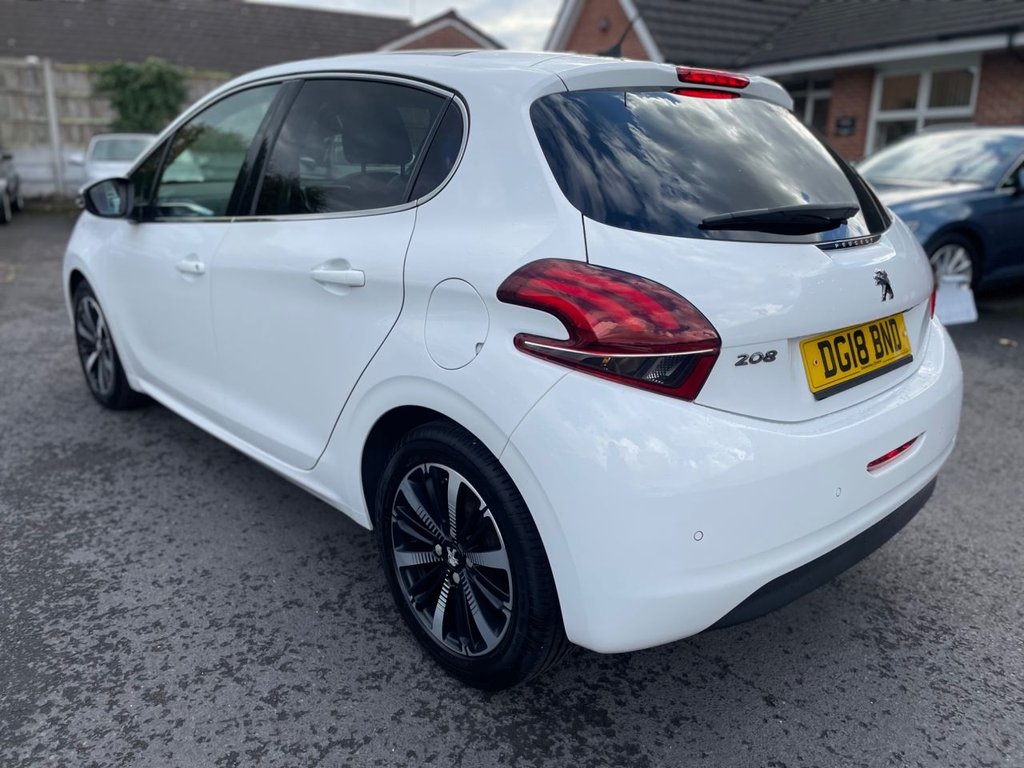 Used Peugeot 208 2018 for sale - 76286136: Photo 5