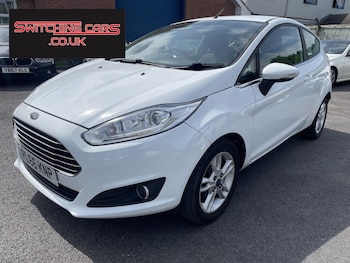 Used Ford Fiesta 2016 for sale - 78977200: Photo