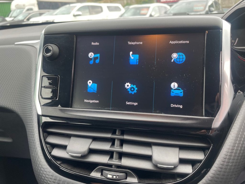 Used Peugeot 208 2017 for sale - 76731235: Photo 11