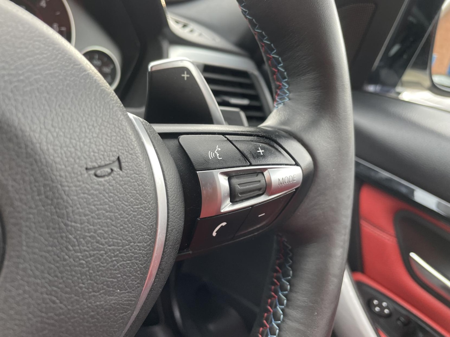 Used BMW 3 Series 2017 for sale - 77225350: Photo 34