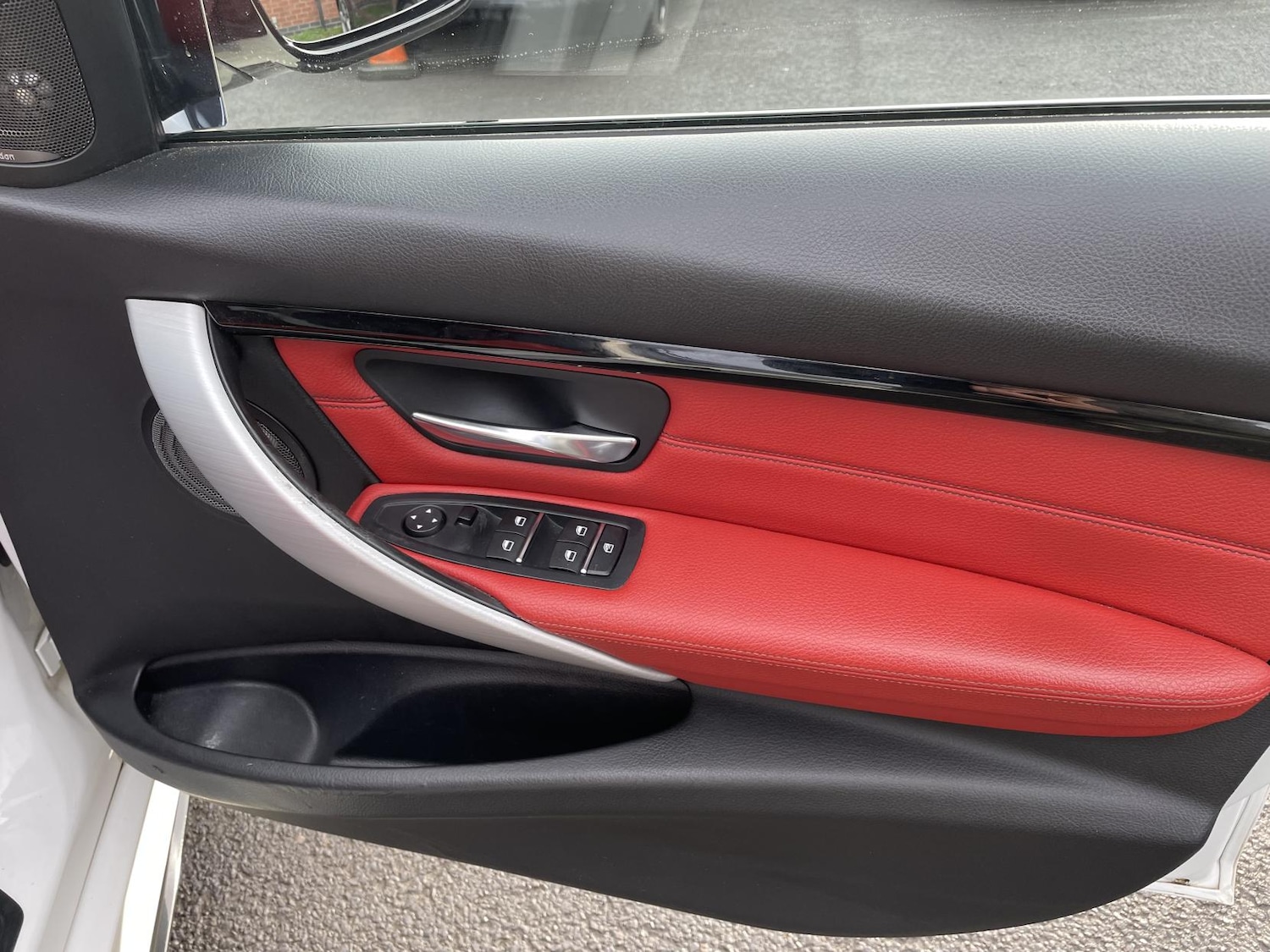 Used BMW 3 Series 2017 for sale - 77225350: Photo 42