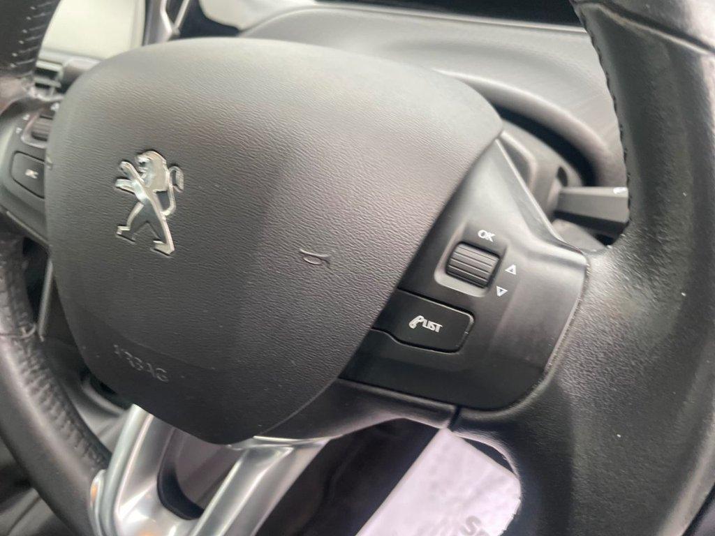 Used Peugeot 208 2017 for sale - 77218294: Photo 14