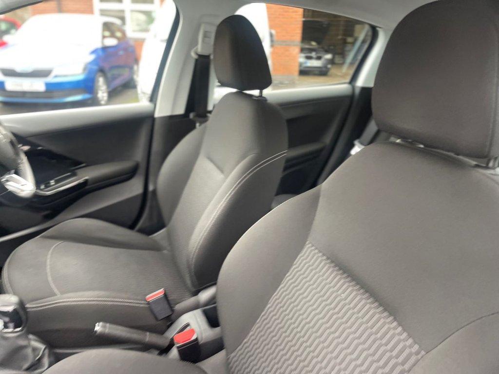 Used Peugeot 208 2017 for sale - 77218294: Photo 15