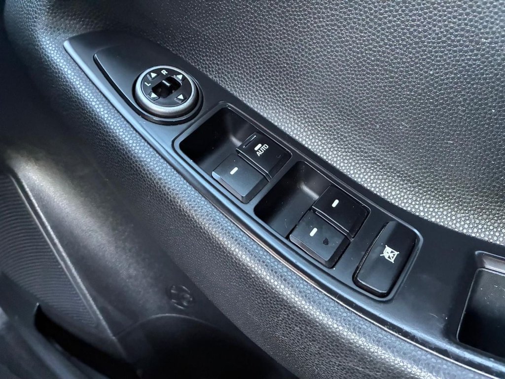 Used Hyundai i20 2018 for sale - 76927619: Photo 26