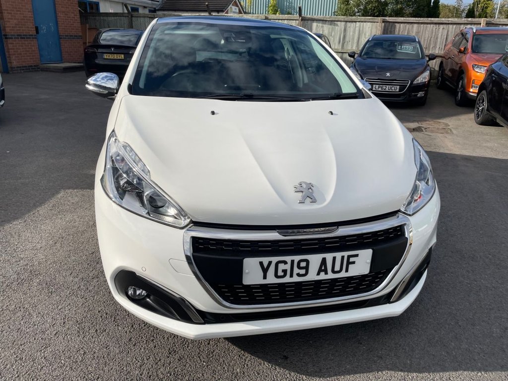 Used Peugeot 208 2019 for sale - 76056965: Photo 13