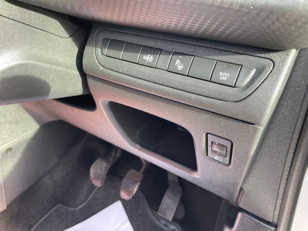 Used Peugeot 208 2019 for sale - 76056965: Photo 31