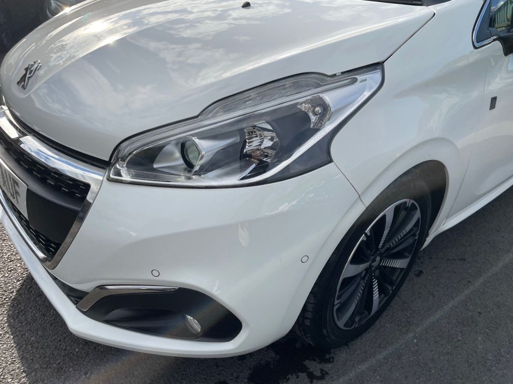 Used Peugeot 208 2019 for sale - 76056965: Photo 32