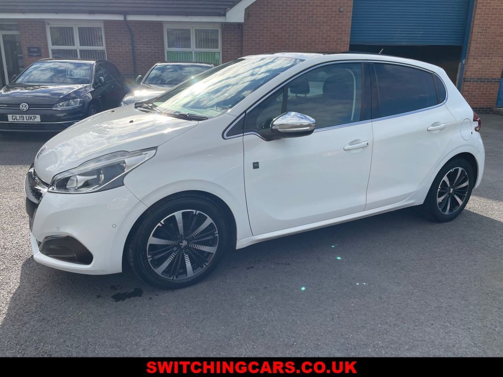 Used Peugeot 208 2019 for sale - 76056965: Photo 5