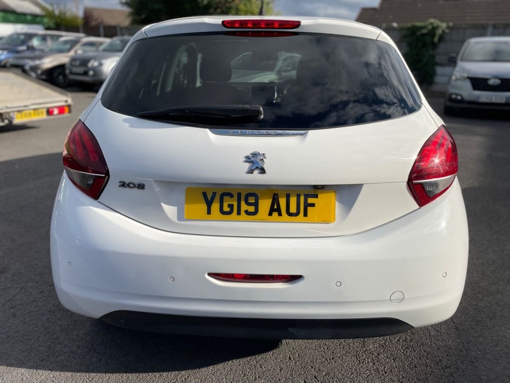 Used Peugeot 208 2019 for sale - 76056965: Photo 8